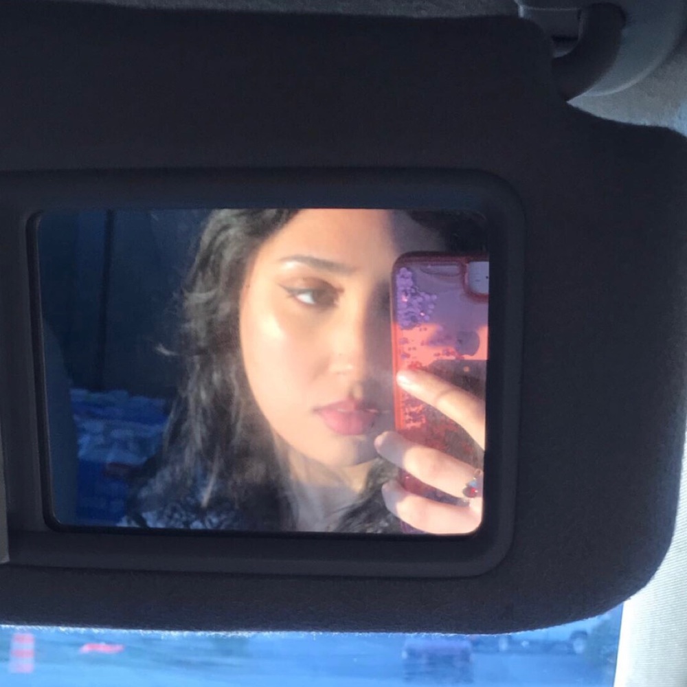 Meet your Posher, Amrita